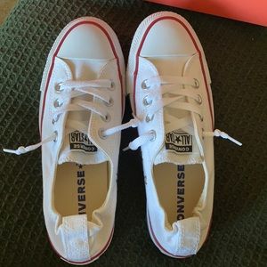 Converse Shoreline in white. 6.5